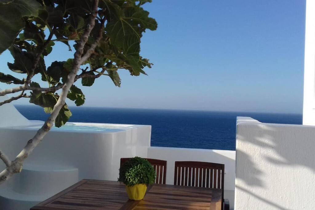 Santorini Sea View Apartments Vourvoulos Exterior photo